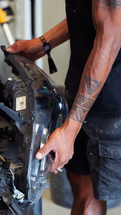 ARm Auto Peugeot à Rivesaltes : Débosselage, réparation et peinture