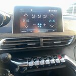 Peugeot 5008 (2)